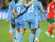 IM体育官方网-包含法国队轻取韩国队，辛杜统治全场的词条