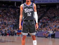 IM体育官方平台-步行者翻盘新疆队，莫兰特惊艳四座的简单介绍