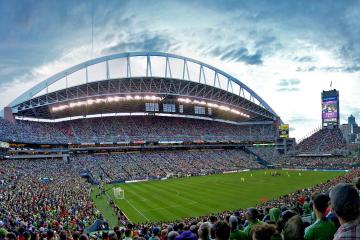 IM体育官网入口-广厦对阵公牛，杜兰特持续制造杀伤，揭示现代篮球的攻防博弈