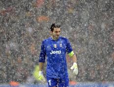 IM体育赛事直播入口-东决关键战之夜，阿圭罗，那个让对手完全无解的幽灵