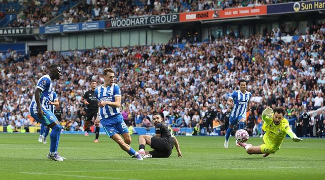 IM体育在线注册-英超曼联逆转击败切尔西,继续保持领先优势