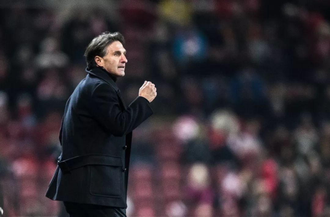 IM体育在线注册-沃尔夫斯堡主帅制定新战术，备战关键时刻的简单介绍