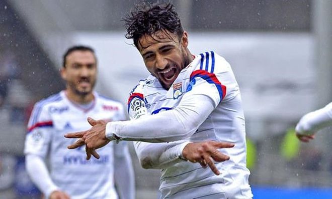 IM体育-关于里昂惨遭卡昂逼平,积分榜失优势的信息