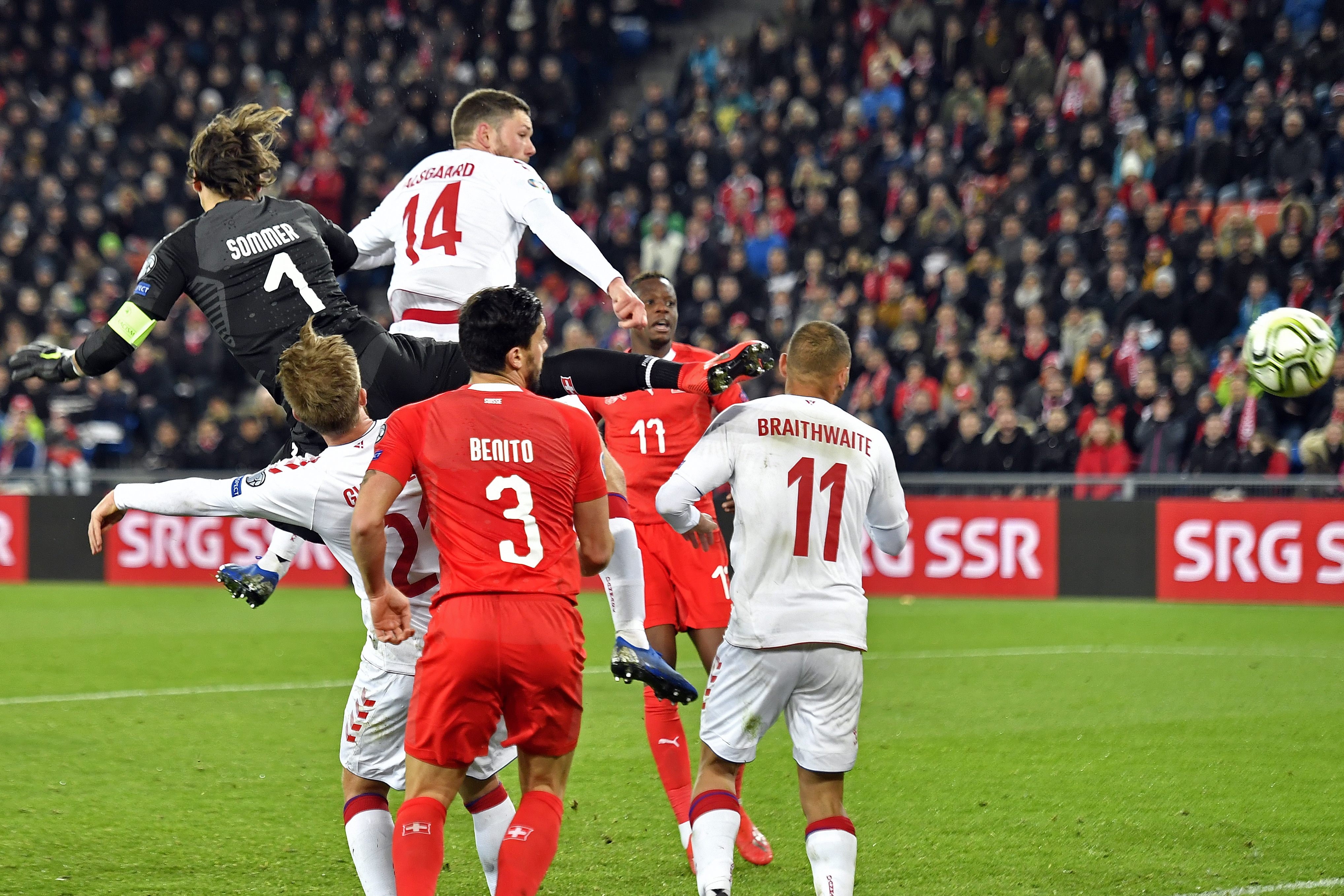 IM体育网页版登录入口-丹麦足球联赛进行重要裁判培训