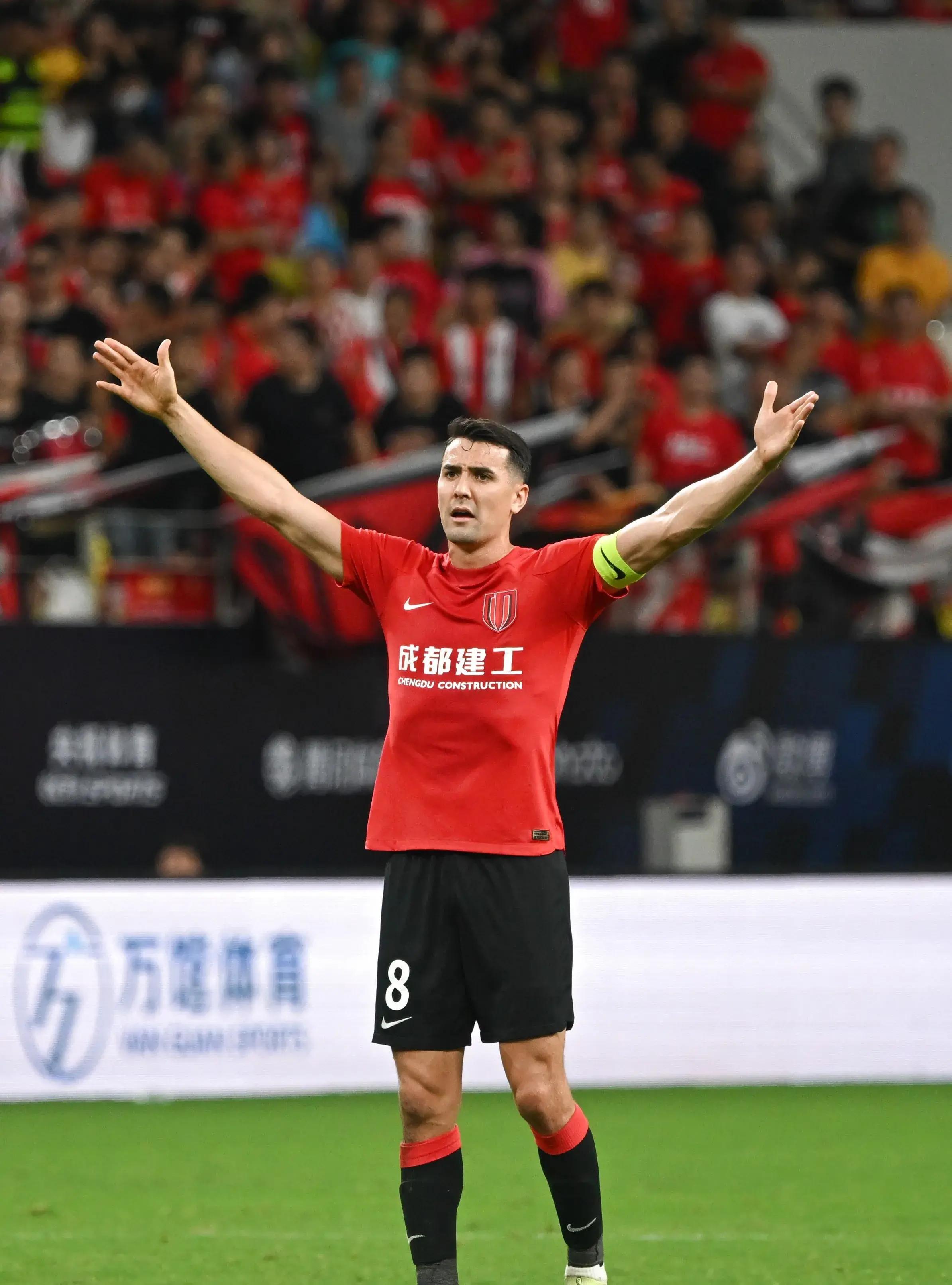 IM体育app-关于昂热俱乐部球员表现出色,锁定胜利的信息