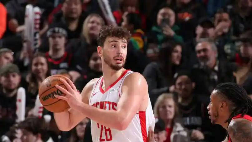 IM体育下载-包含年轻球员崭露头角,为球队贡献重要分数的词条