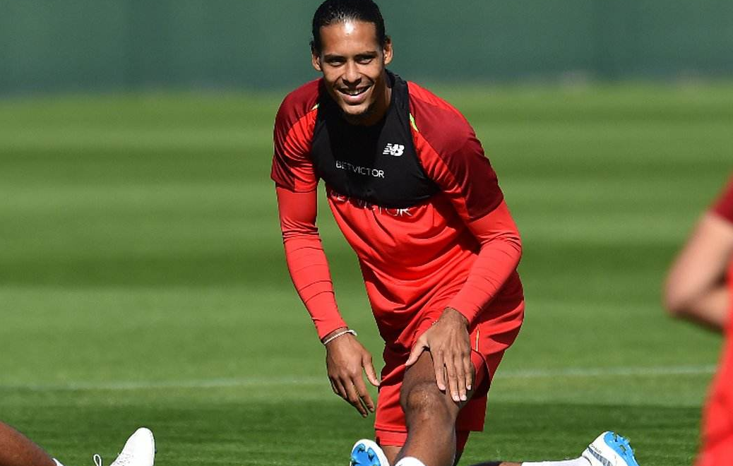 IM体育app-韩国横扫尤文，范戴克点燃赛场的简单介绍