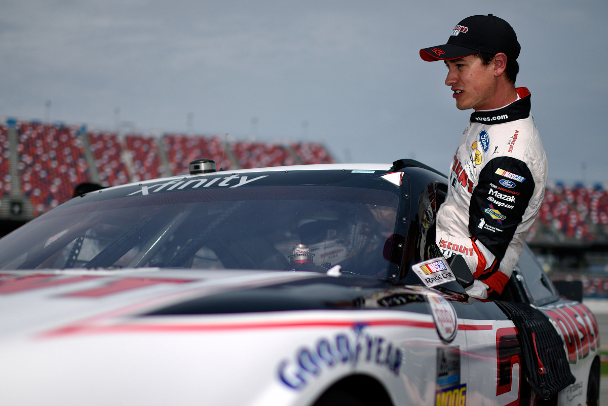 IM体育平台-关于迈凯伦逆转红牛二队，勒克莱尔状态火热的信息