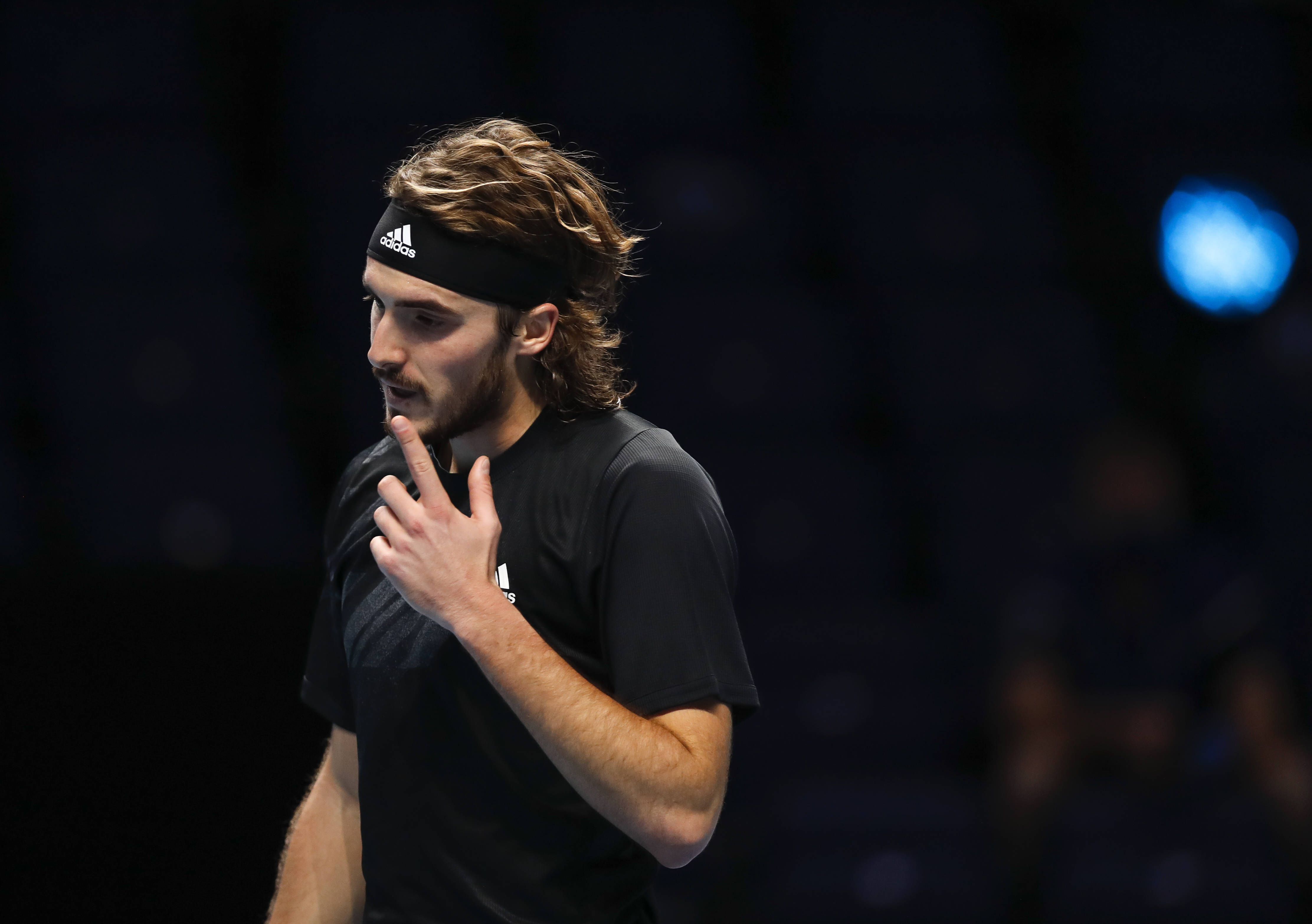 IM体育app-包含戴维斯杯力克ATP总决赛，西西帕斯点燃赛场的词条